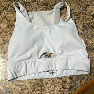Athleta Women's Zone Cutout Strappy White Sports Bra